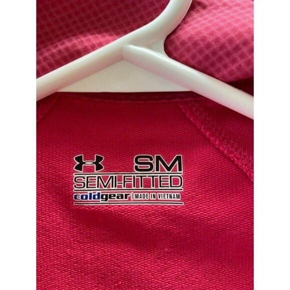 Under Armor Long Sleeved shirt (Small) - Picture 3 of 3